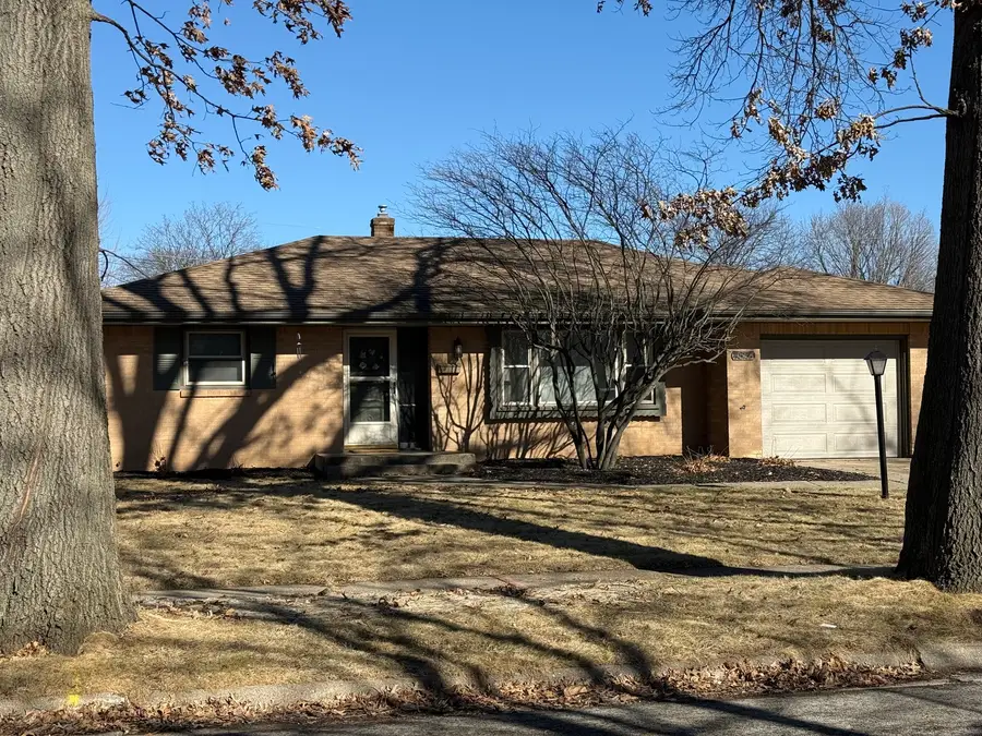 4524 Newcastle Road, Rockford, IL 61108 - #2