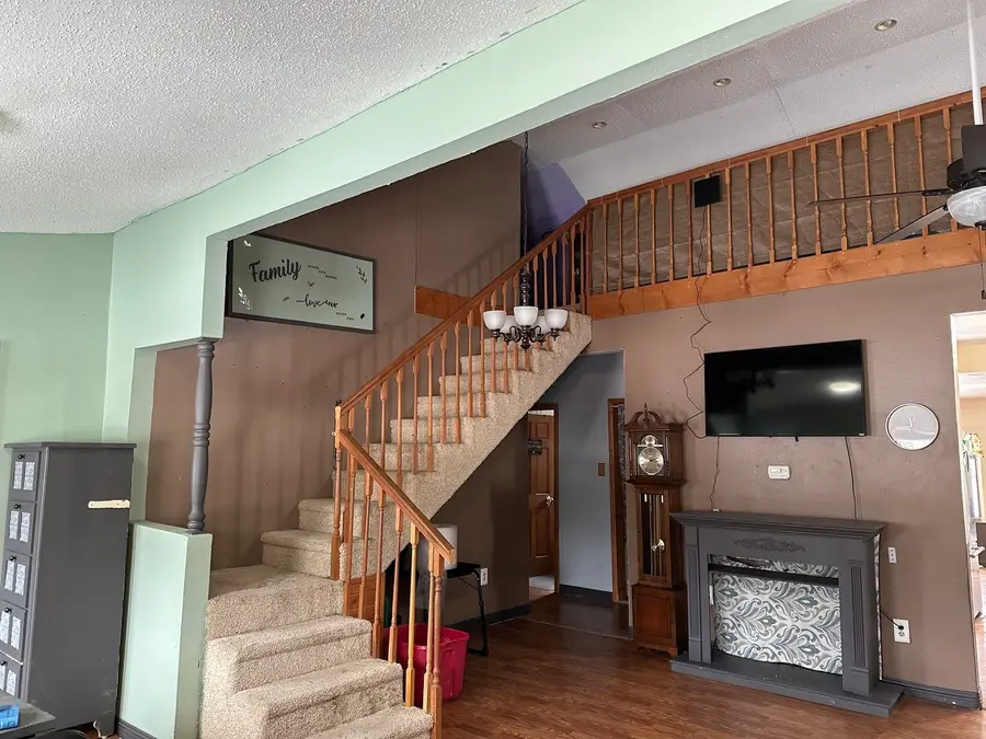 1922 Portland Avenue, Savanna, IL 61074 - #3