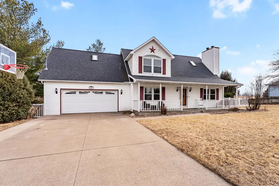 8507 51st Street Court, Coal Valley, IL 61240 - #2