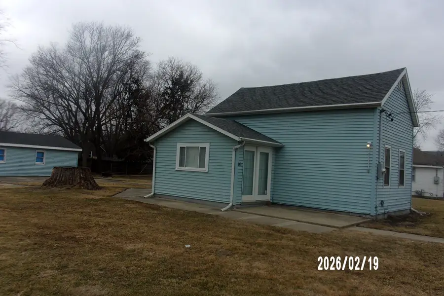 101 N Market Street, Watseka, IL 60970 - #3