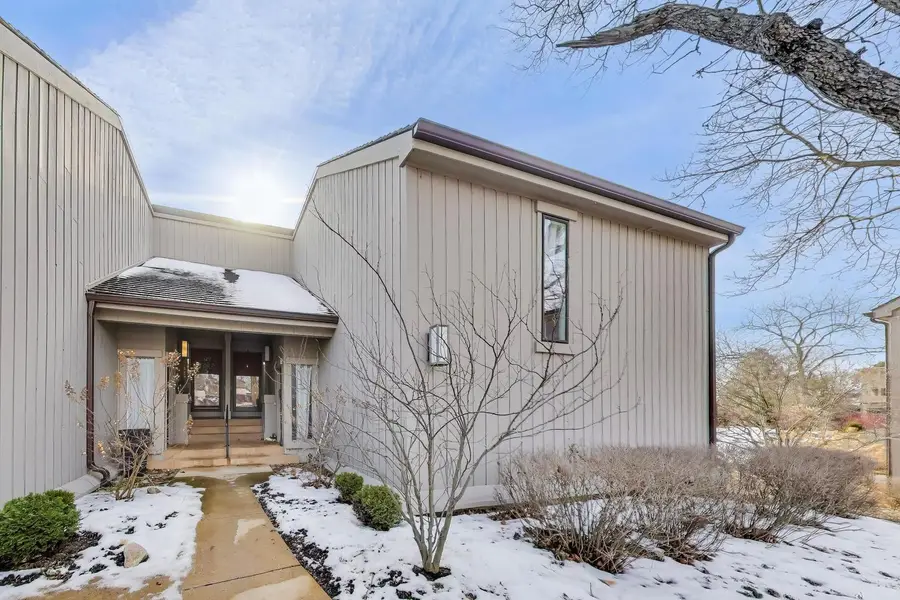 83 Thornhill Lane #B, Lake Barrington, IL 60010 - #2