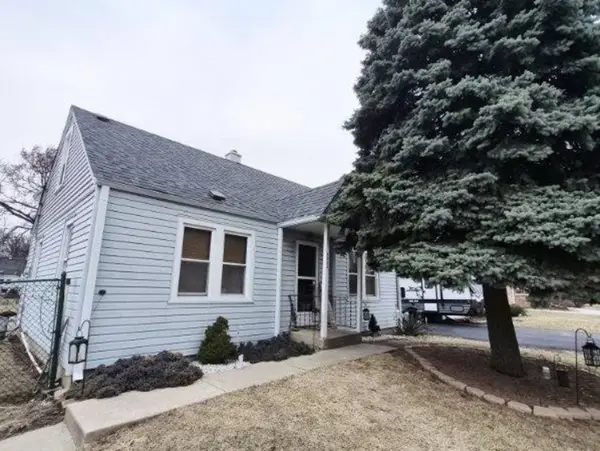 6934 W 96th Street, Oak Lawn, IL 60453