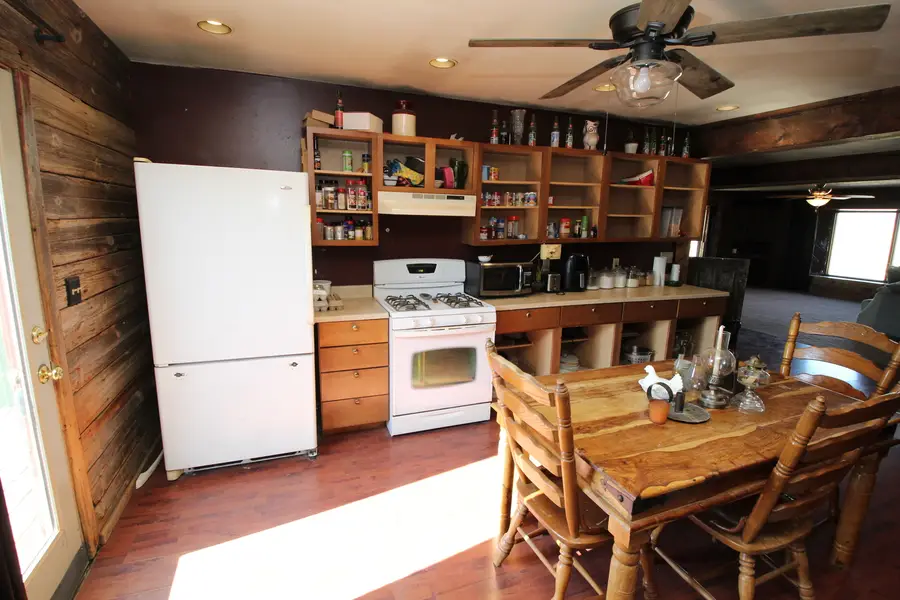 15210 Murphy Road, Winnebago, IL 61088 - #3