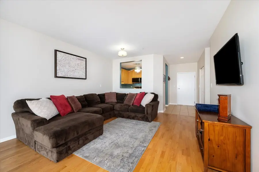 Address Withheld By Seller, Melrose Park, IL 60160 - #3