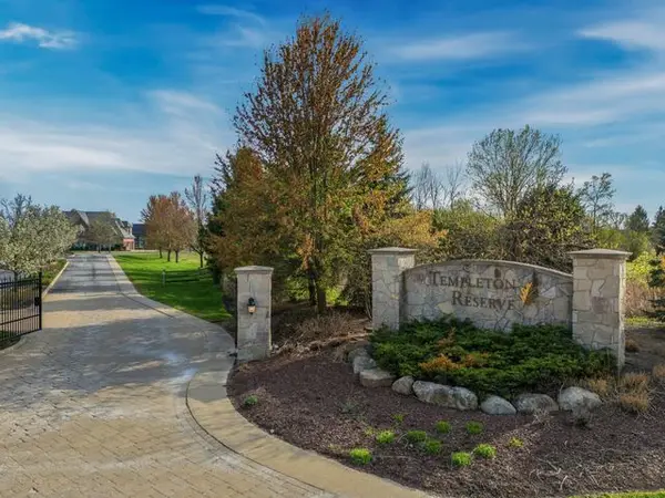 17 Templeton Court, Oak Brook, IL 60523