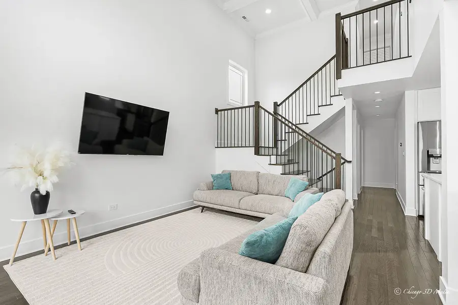 8820 N Elmore Street, Niles, IL 60714 - #3