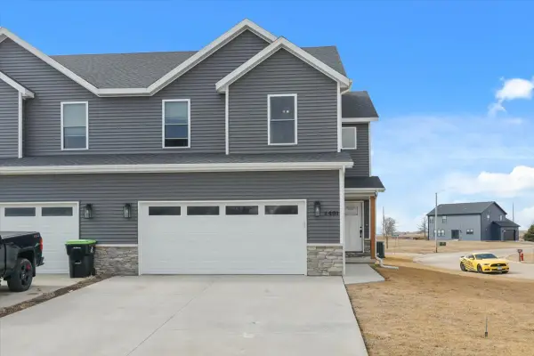 401 A Jenny Lane, Heyworth, IL 61745