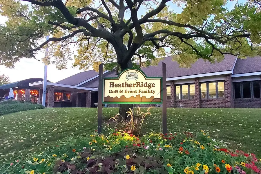 748 Chandler Road, Gurnee, IL 60031 - #3