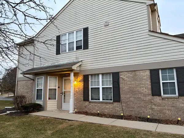 350 Crystal Ridge Drive #350, Crystal Lake, IL 60014
