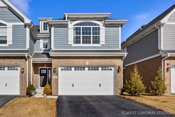 627 Bourbon Court, Naperville, IL 60565