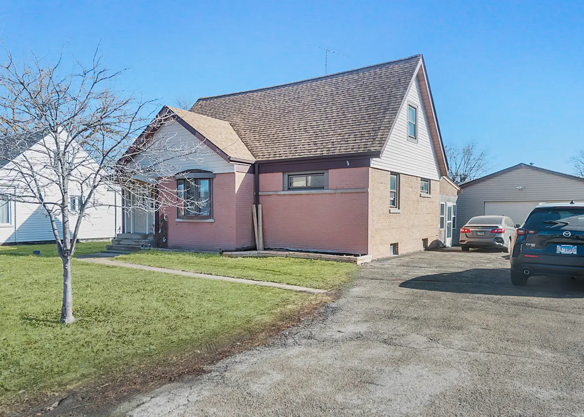 809 N Wolf Road, Melrose Park, IL 60164 - #1