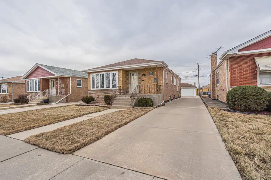 8625 S Kolin Avenue, Chicago, IL 60652 - #2