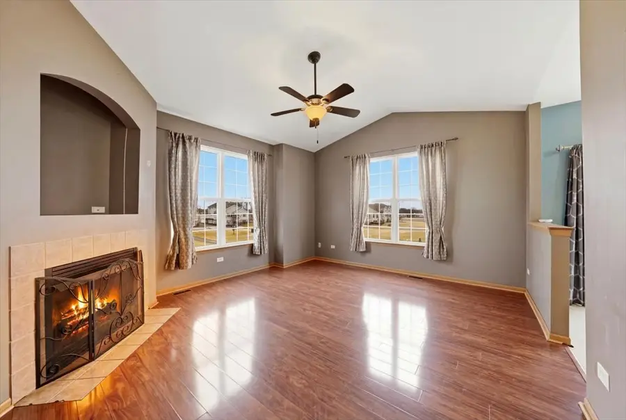 Address Withheld By Seller, Shorewood, IL 60404 - #3