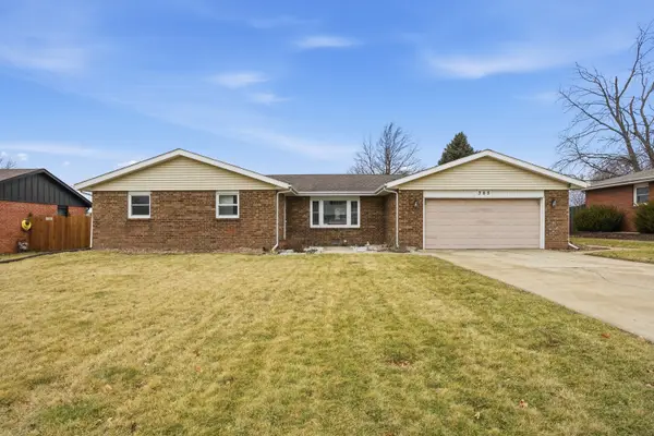 385 S Walnut Street, Manteno, IL 60950