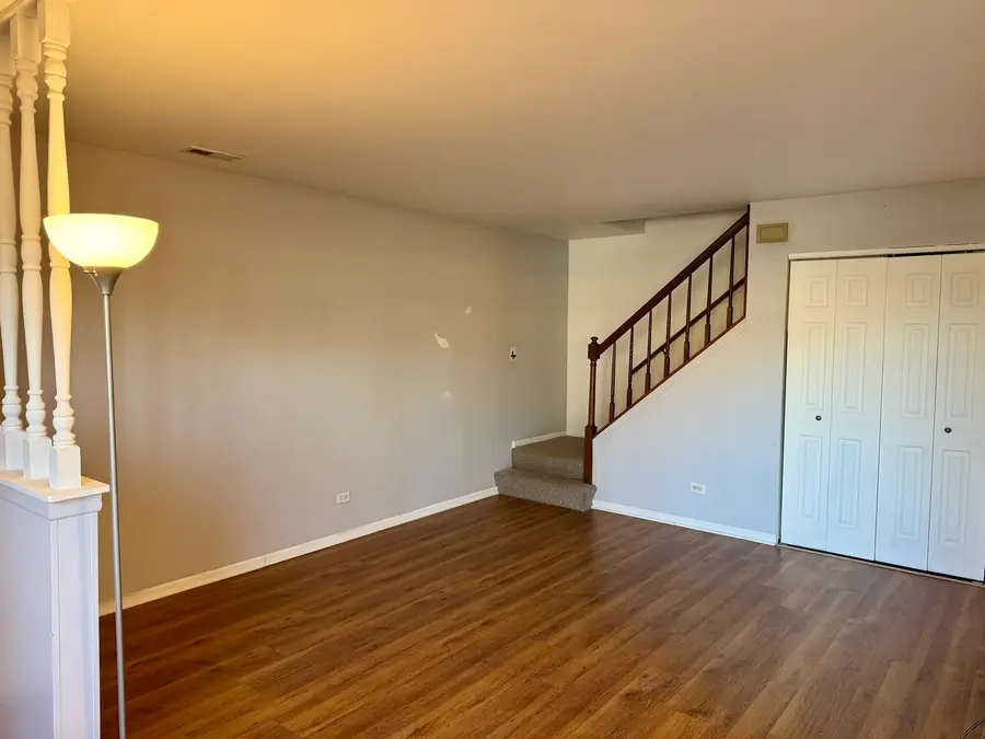 412 St Johns Road #D, Woodstock, IL 60098 - #2