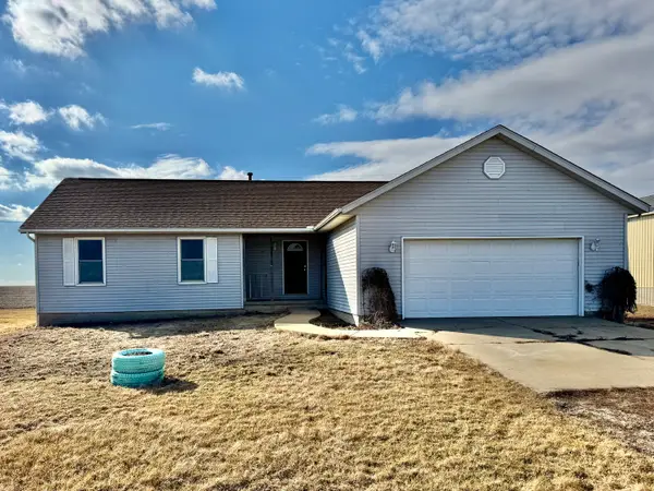 416 N Kathleen Street, Stanford, IL 61774