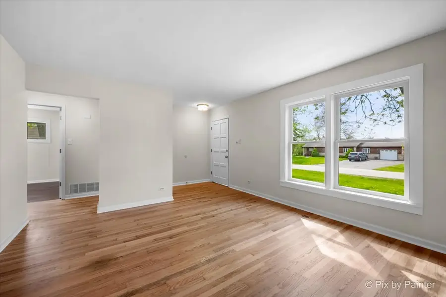 985 Aspen Street, Hoffman Estates, IL 60169 - #3