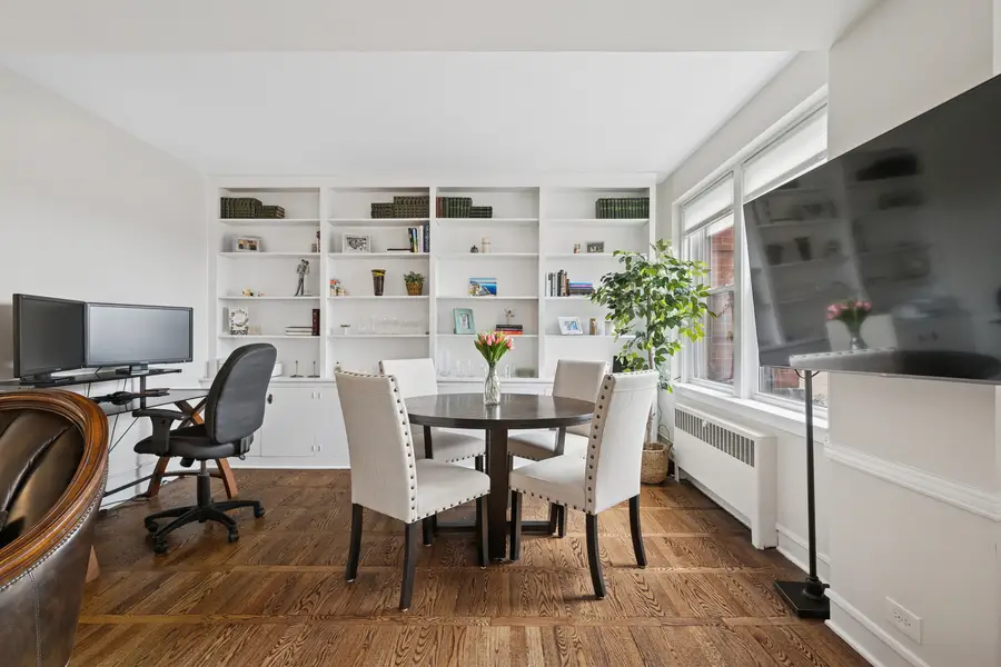 1585 Ridge Avenue #611, Evanston, IL 60201 - #3