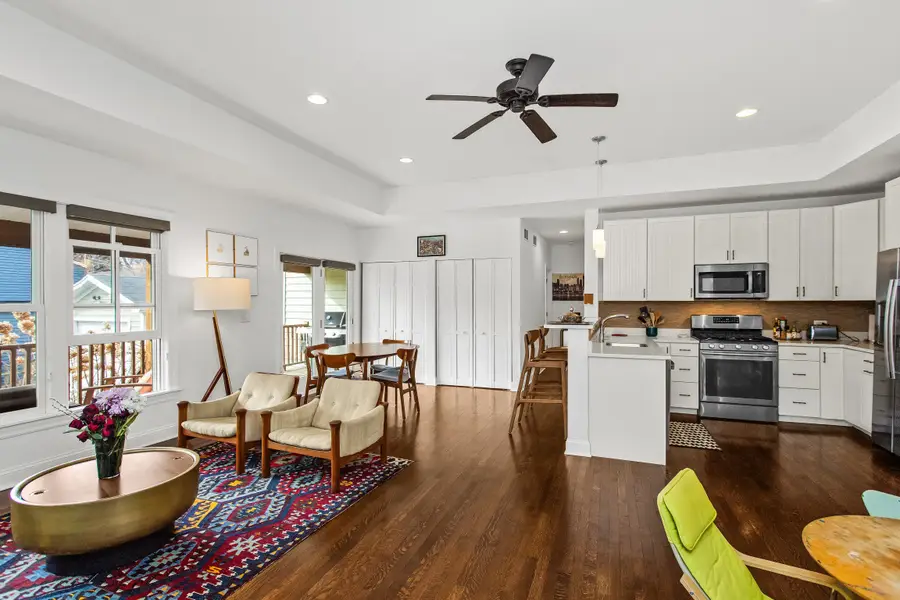 1460 Dewey Avenue, Evanston, IL 60201 - #3