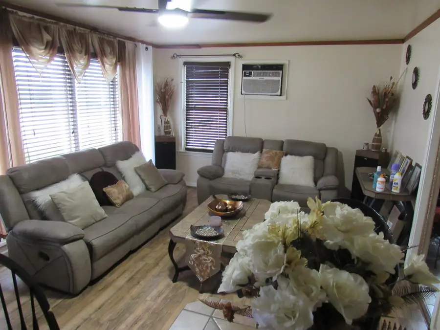 209 Miami Street, Park Forest, IL 60466 - #3