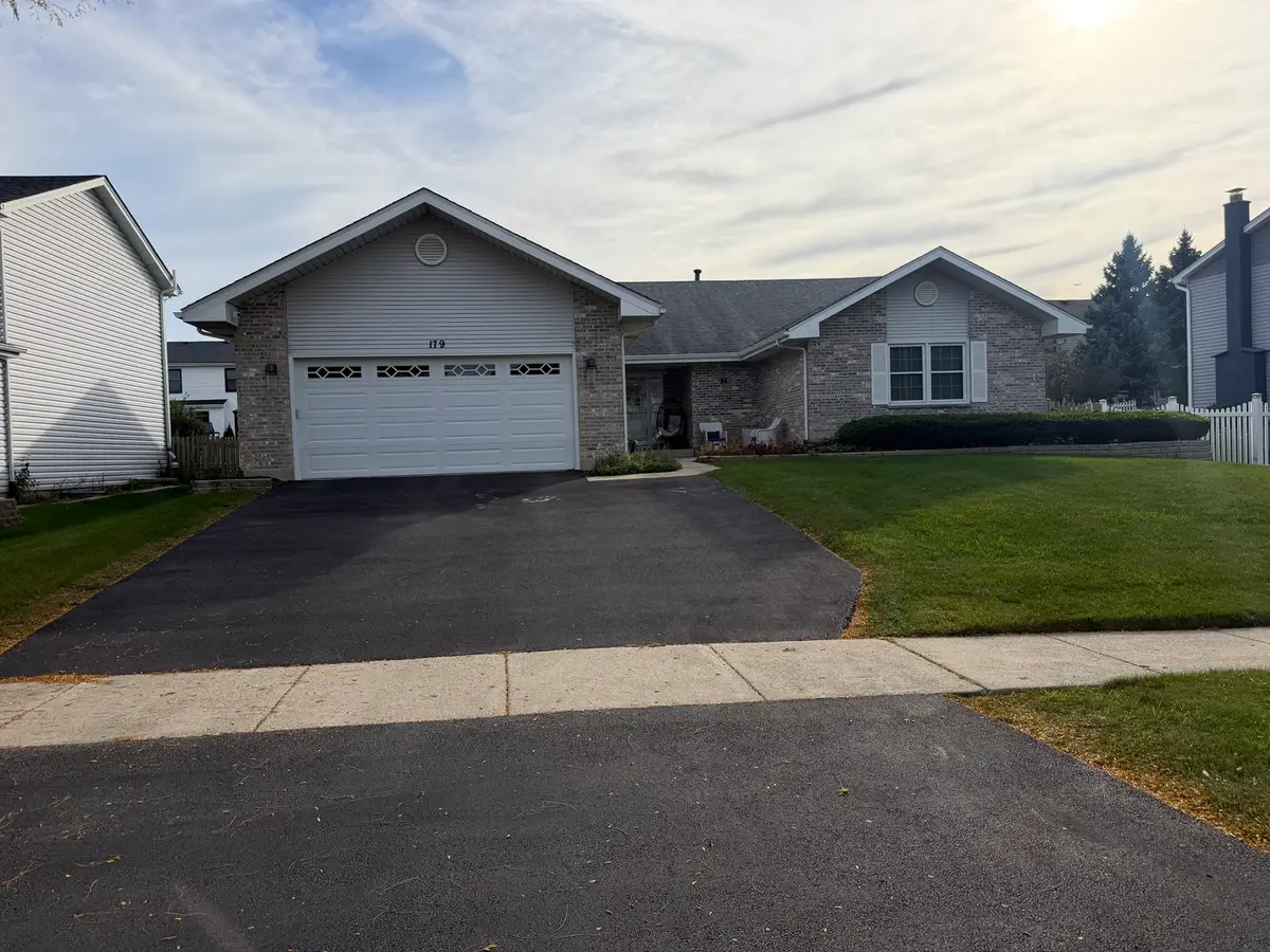 179 Farmgate Drive, Schaumburg, IL 60193 - #1