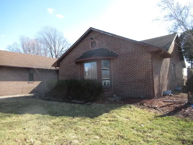 153 Lake Road, Seymour, IL 61875 - #2