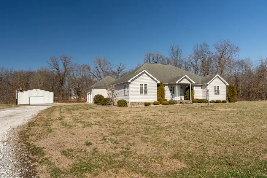 898 Kirsch Street, Carbondale, IL 62901 - #2