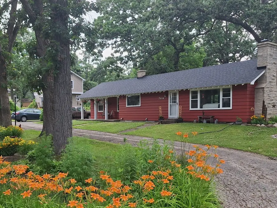 7614 Oakwood Drive, Wonder Lake, IL 60097 - #2