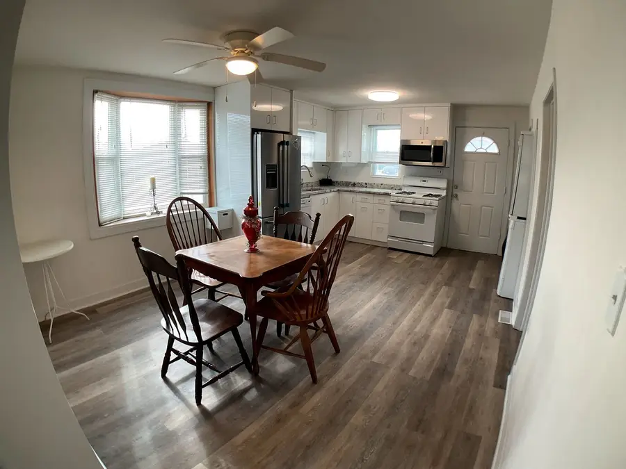 4756 S Lockwood Avenue, Chicago, IL 60638 - #3