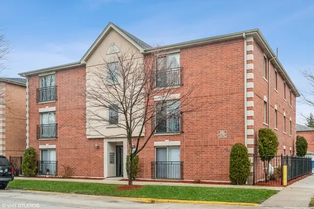 3447 S Ridgeland Avenue #103, Berwyn, IL 60402 - #3