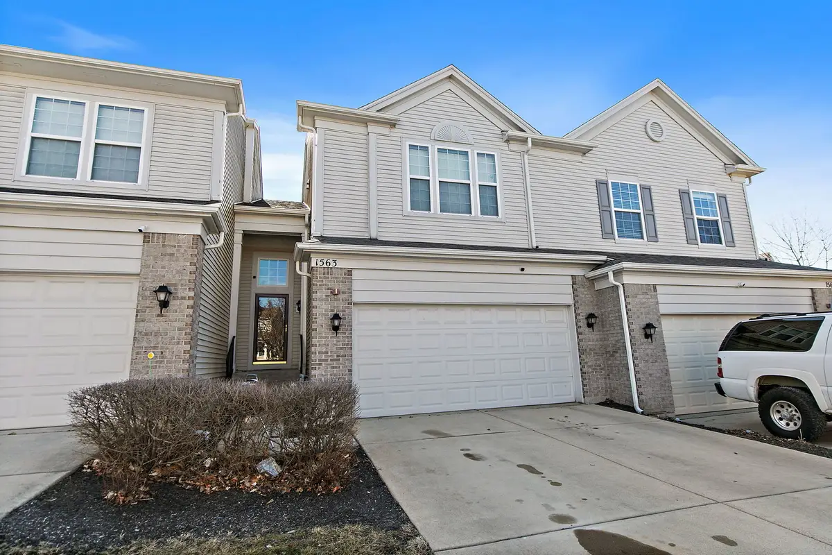 1563 Yellowstone Drive, Streamwood, IL 60107 - #1