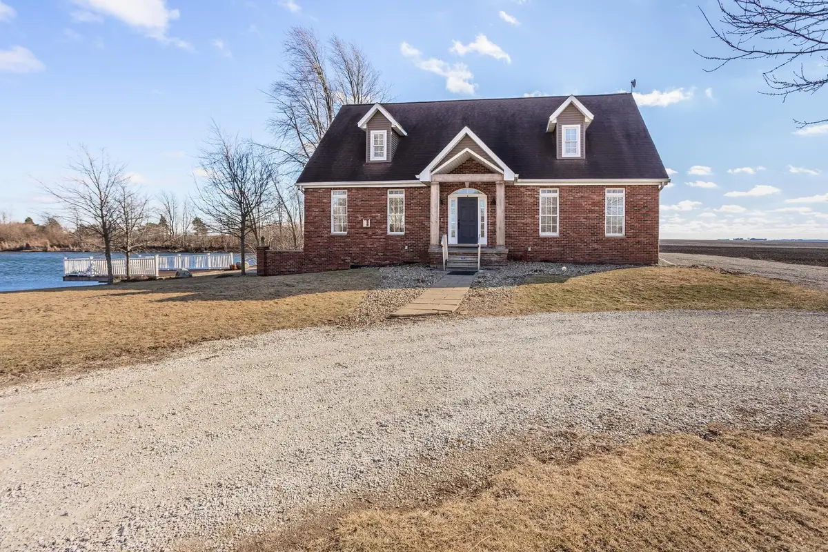 1651 N 2800 East Road, Leroy, IL 61752 - #1