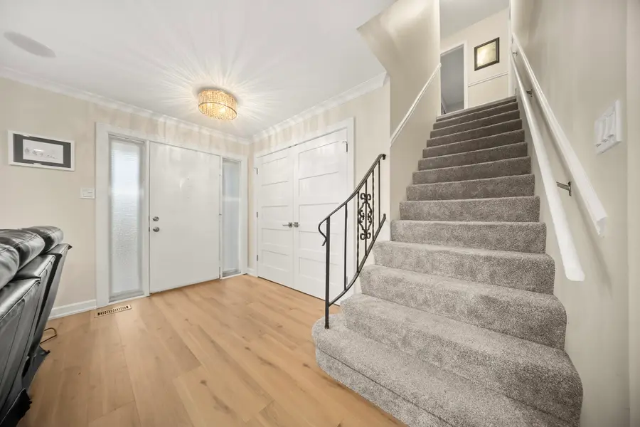 Address Withheld By Seller, Schaumburg, IL 60193 - #2