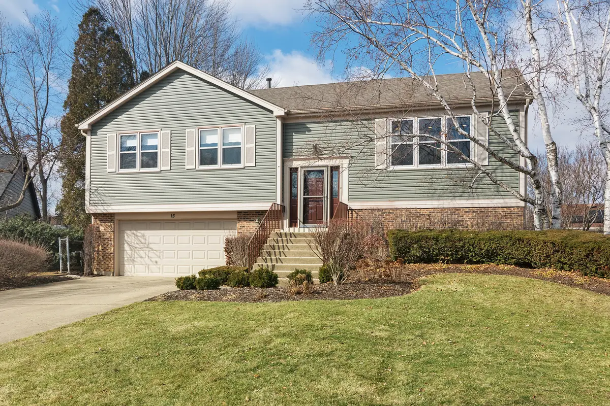 15 Newtown Court E, Buffalo Grove, IL 60089 - #1