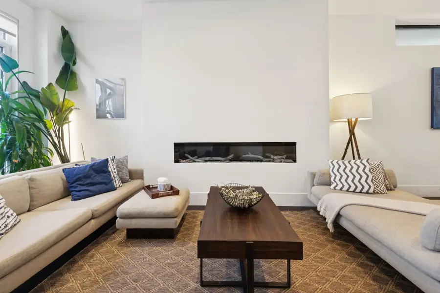 Address Withheld By Seller, Chicago, IL 60612 - #3