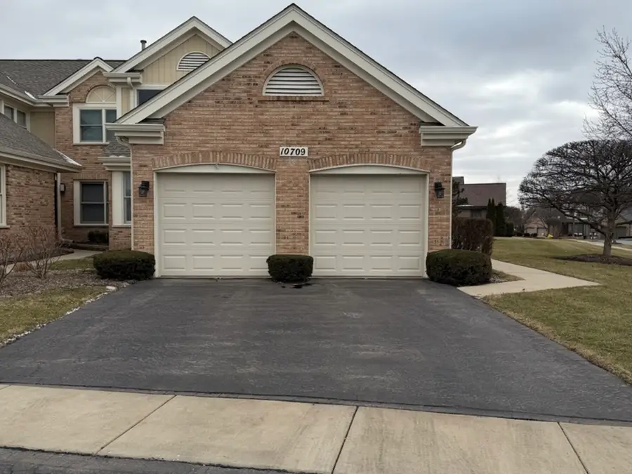 10709 Hollow Tree Road, Orland Park, IL 60462 - #2