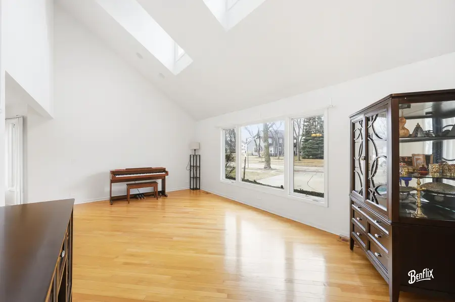 2911 Bayberry Drive, Buffalo Grove, IL 60089 - #2