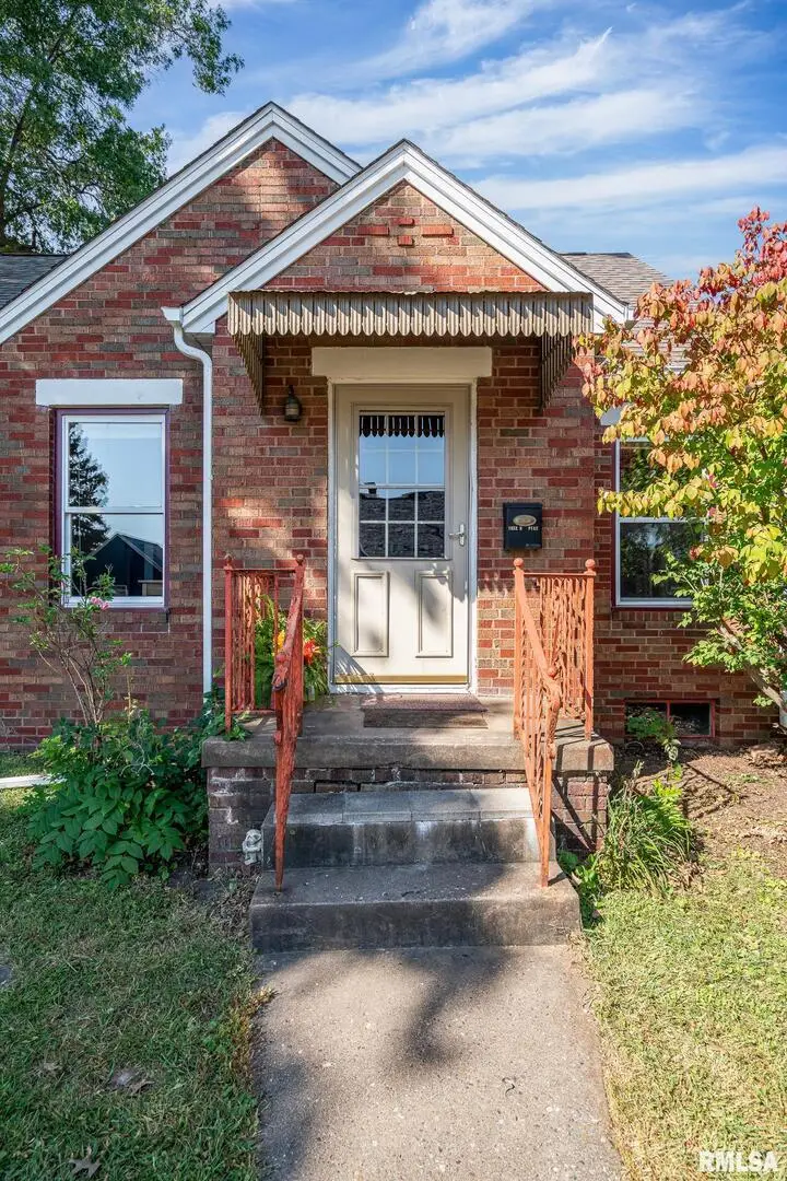 1922 N Pine Street, Davenport, IA 52804 - #2