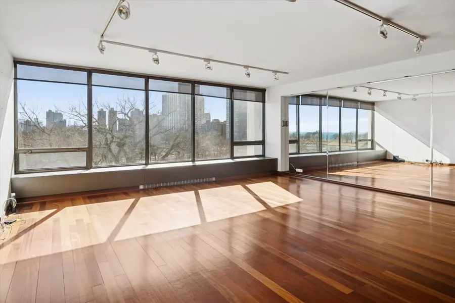 2800 N Lake Shore Drive #712, Chicago, IL 60657 - #2