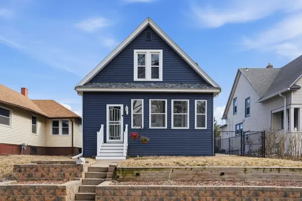 2707 Iowa Street, Davenport, IA 52803