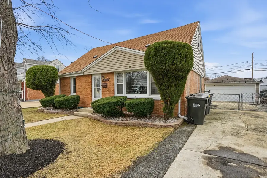 10906 Mcvicker Avenue, Chicago Ridge, IL 60415 - #3