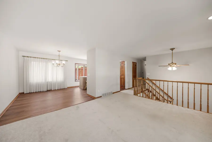 839 S Curtis Avenue, Kankakee, IL 60901 - #3