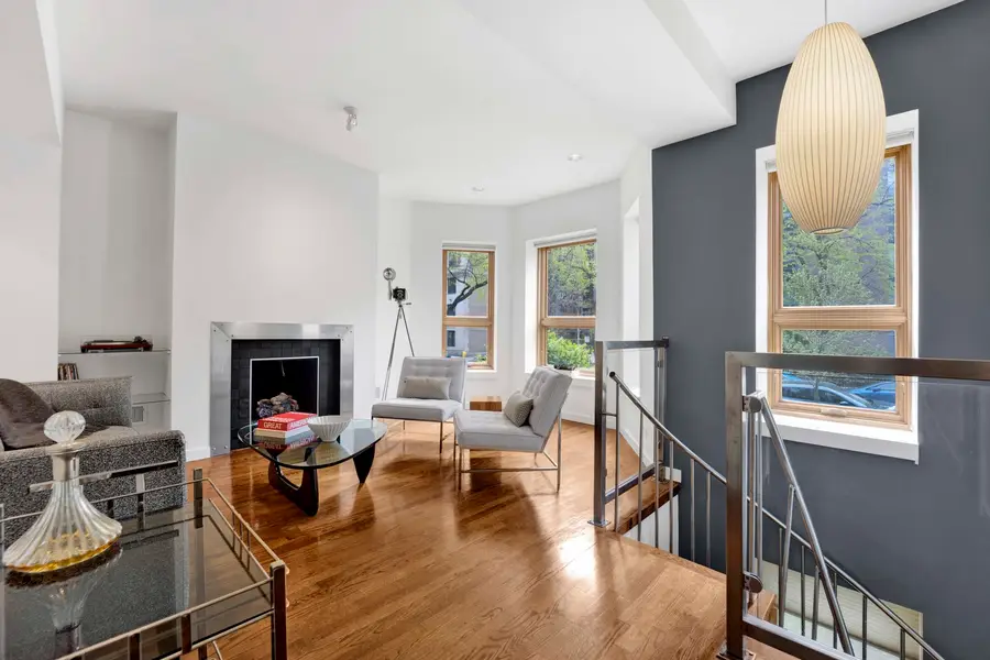 634 W Grace Street #1E, Chicago, IL 60613 - #2