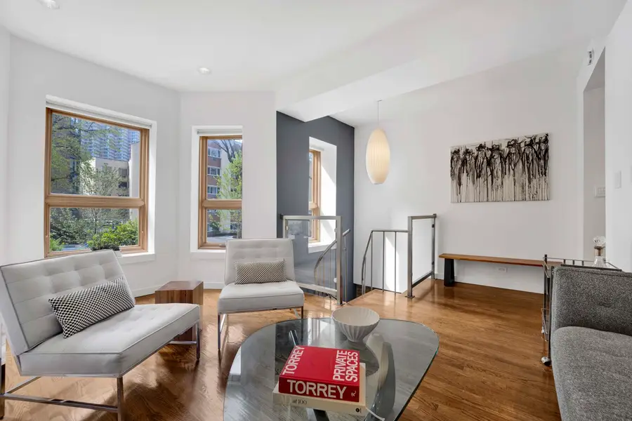 634 W Grace Street #1E, Chicago, IL 60613 - #3