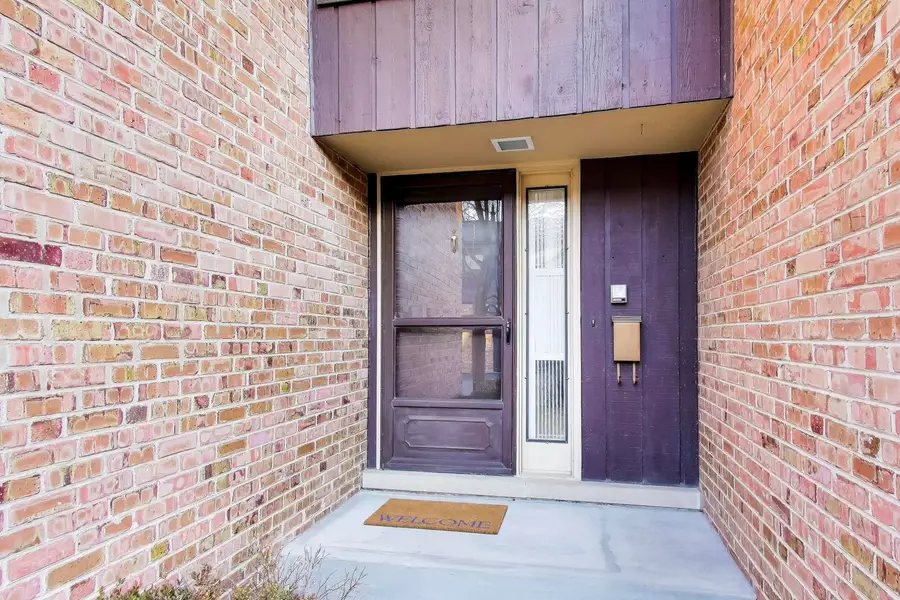 1836 Wildberry Drive #B, Glenview, IL 60025 - #2