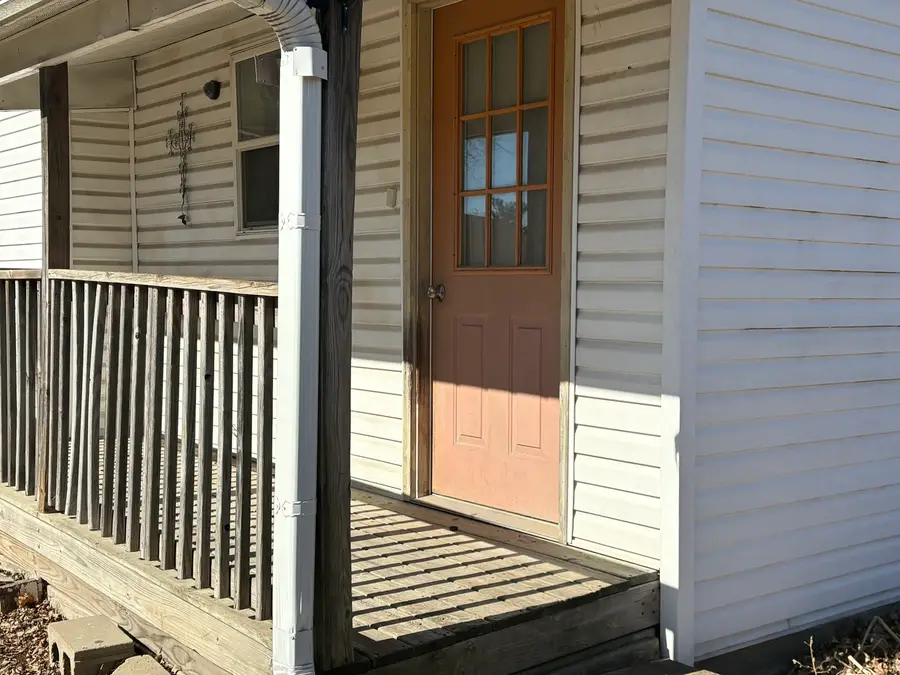 221 N 9th Street, Rochelle, IL 61068 - #2