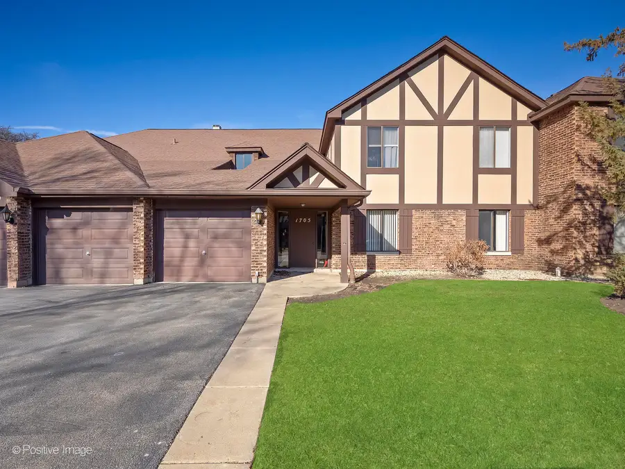 1705 Lakecliffe Drive #D, Wheaton, IL 60189 - #2