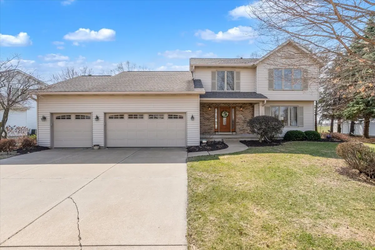 5406 20th Avenue Court, Moline, IL 61265 - #1