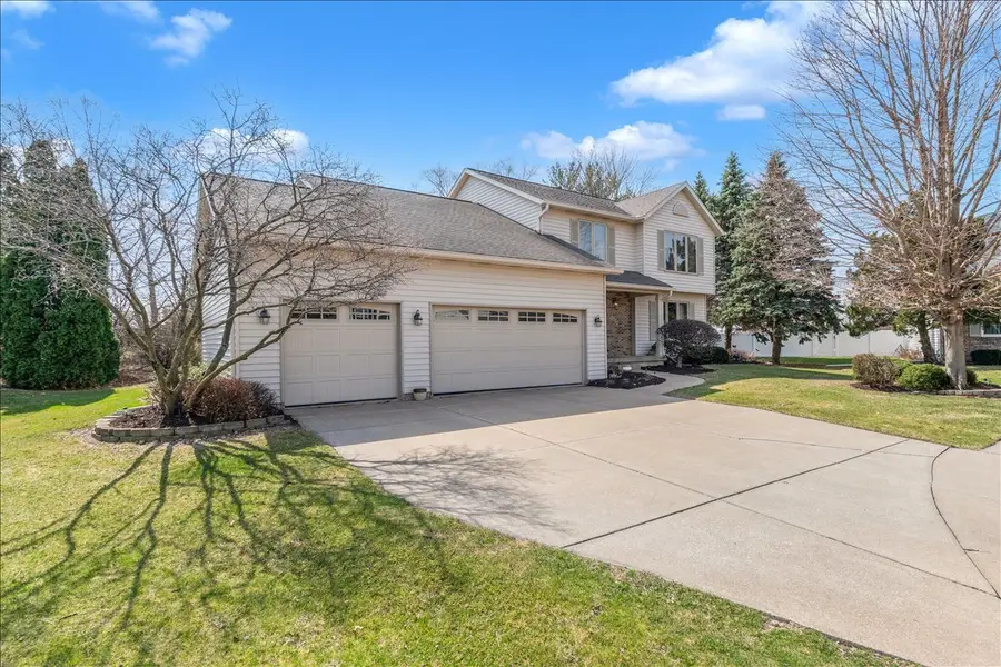 5406 20th Avenue Court, Moline, IL 61265 - #2