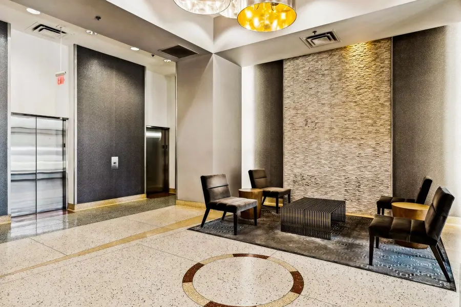 435 W Erie Street #2104, Chicago, IL 60654 - #2